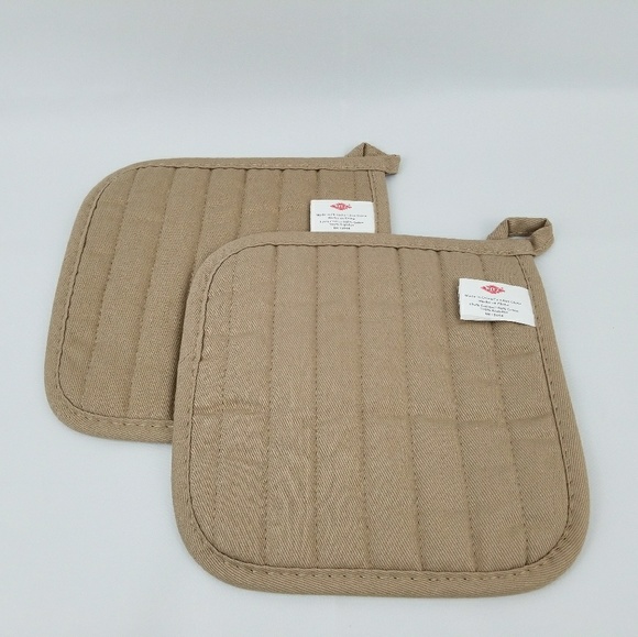 Ritz Kitchen Set Of 4 Nwt Ritz Pot Holder Poshmark